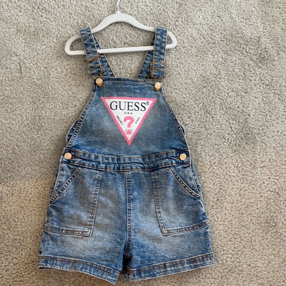 Kids guess overalls size 8 - Picture 2 of 3